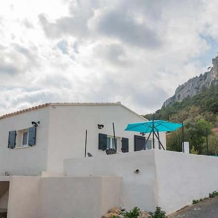 Maison Avec Jardin, Parking Entre Mer Et Montagne Villa Le Revest-le-Eaux Bagian luar foto